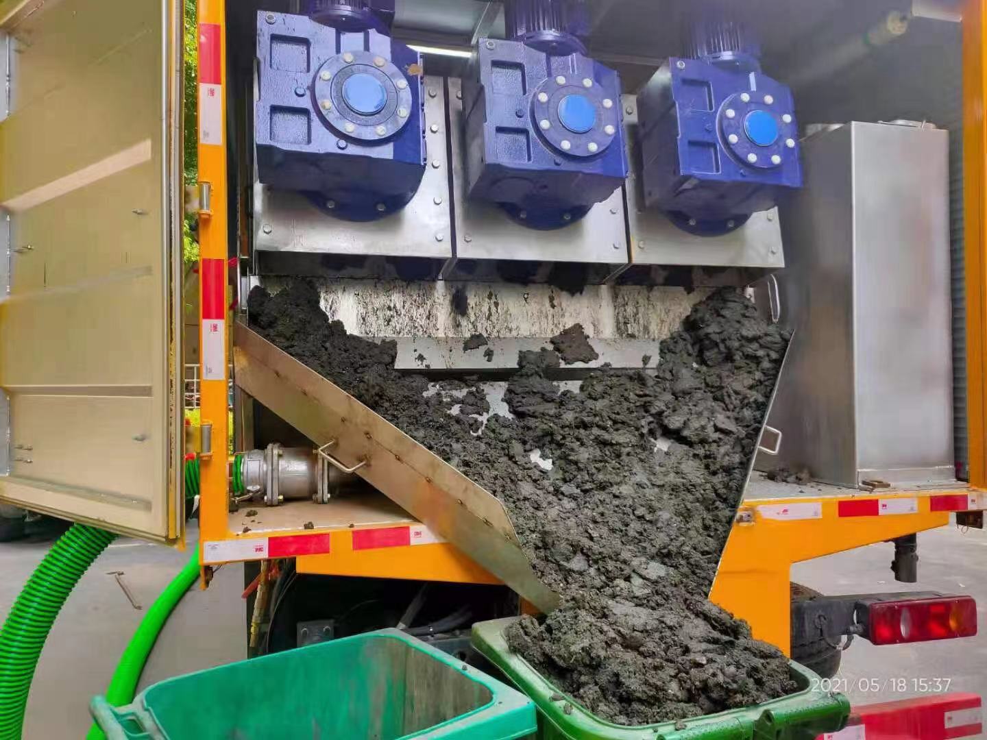 鹤城化粪池清掏城市维护站-泥浆净化干湿分离处理
